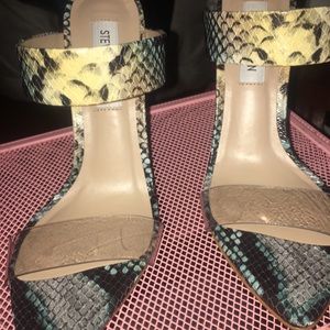 Steve Madden AMAZING, DOPE HEELS💘 NEVER WORN